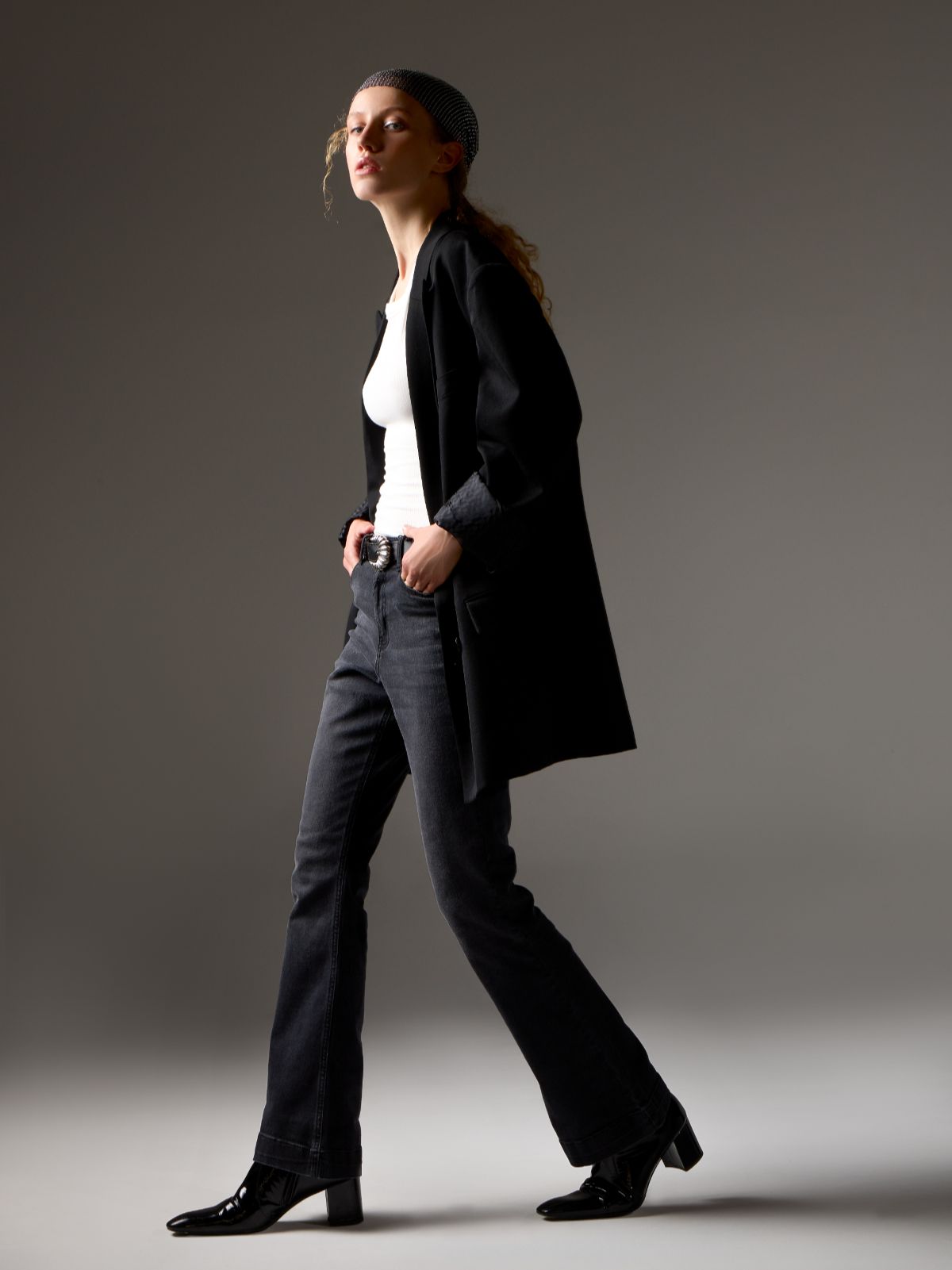 Jeans Corte Flare Trumpet Negro